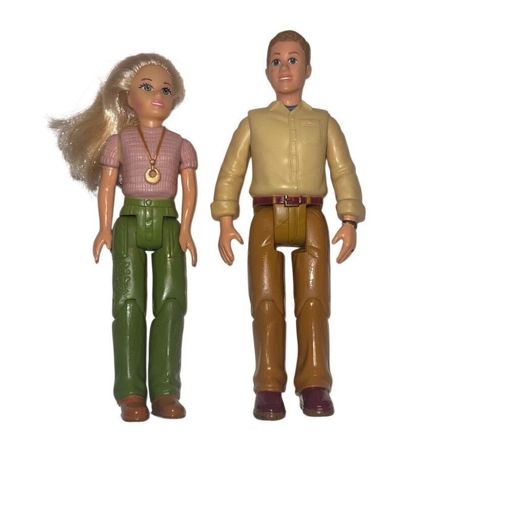 Loving Family Vintage Mother Father Mom Dad Doll Figures Mattel